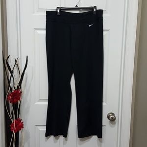 Nike stretch Dri-Fit Athletic Yoga Pants Sz. Large